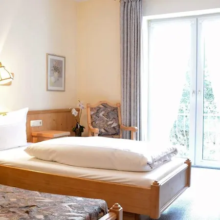 بيت ضيافة Waldhotel Twiehaus Garni 3*