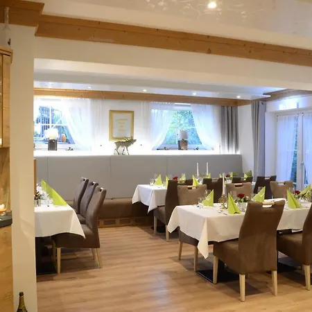 Waldhotel Twiehaus Garni بيت ضيافة 3*